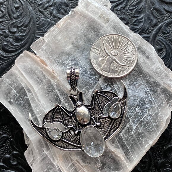 Halloween Flying Vampire Bat Colorless Topaz Gemstone Pendant - Picture 6 of 8